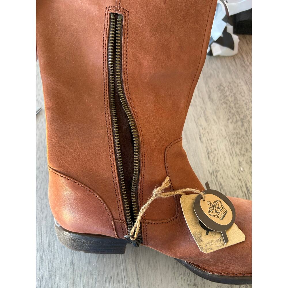 Born Shaunie Cognac Italian Leather Riding Boot Wide Calf - 7 1/2 - Picture 5 of 7